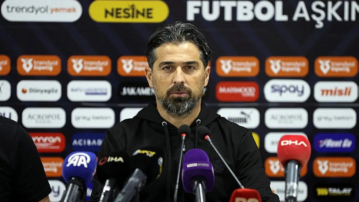 İlhan Palut: “Çok değerli bir 3 puan aldık”